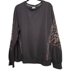 Knox Rose Dark Gray Sweater with Floral Embroidery